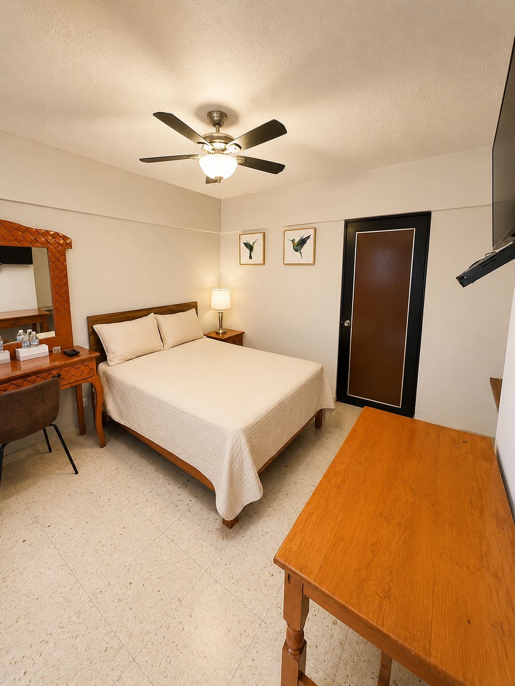 Simple Room – photo 1
